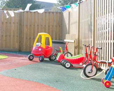outdoor-play-resources