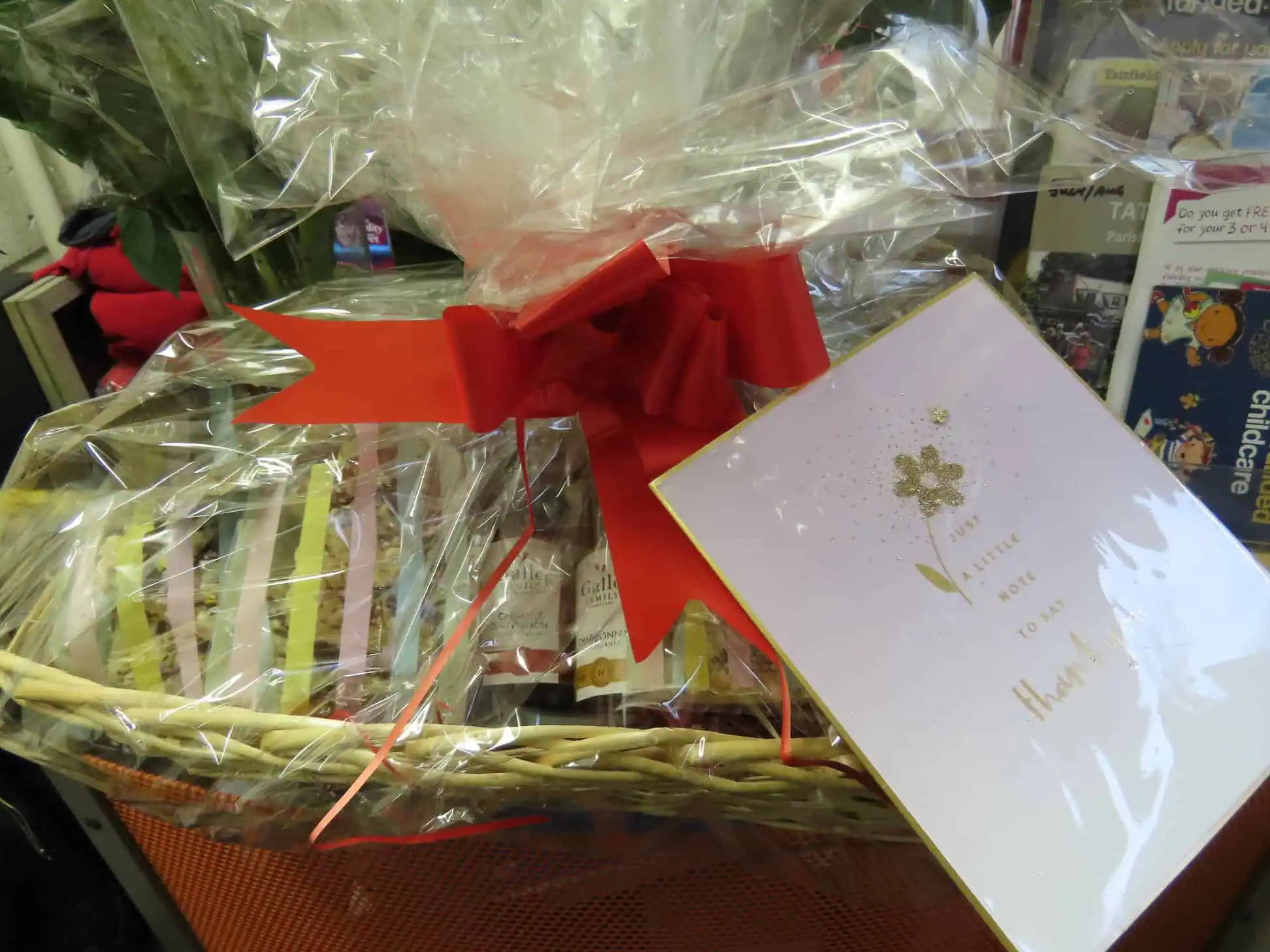 Presents and leaving gifts
